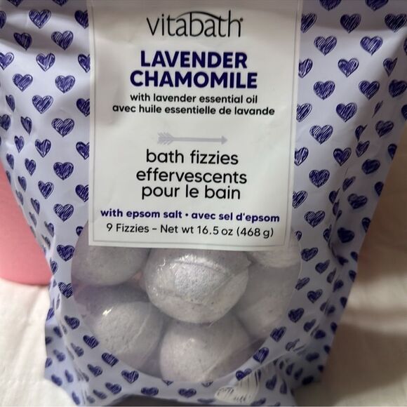 vitabath Lavender Chamomile with Lavender Essential Oil Bath Fizzies Pack of 9 - Picture 3 of 7